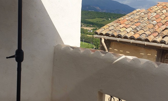 Puimoisson House | Gatehouse