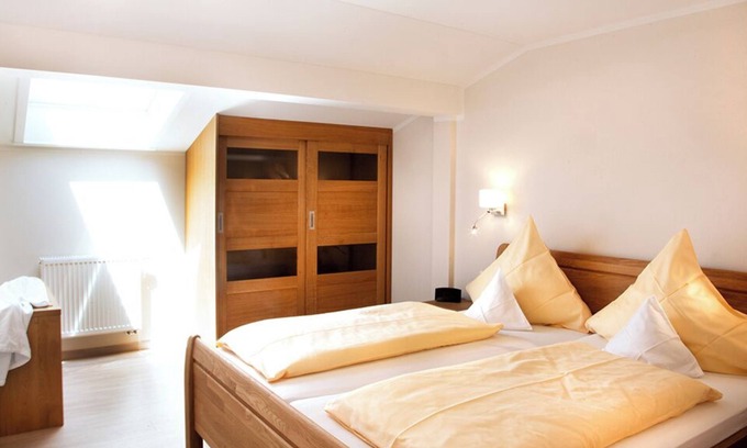 Bad Birnbach Apartment | Gemütliches App. 58qm im Dachgeschoss mit Balkon
