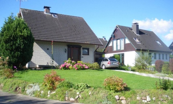 Waabs House | Gemütliches Ferienhaus mit Großem Garten und Terrasse in d. Nähe vom Strand