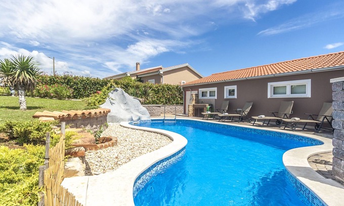 Marcana House | Gemütliches Pool House Tomas, in der Nähe von Pula, mit 2 Schlafzimmern