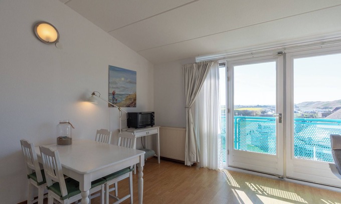 Julianadorp aan zee Apartment | Genieten in het Mooie Vakantieappartement Gelegen in Julianadorp aan Zee