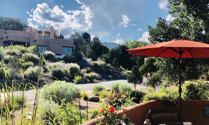 Skyway Cottage | Genuine Santa Fe Adobe Casita