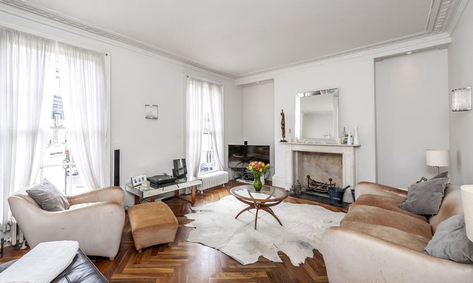 Upper Town House | Georgian Townhouse in central Bath