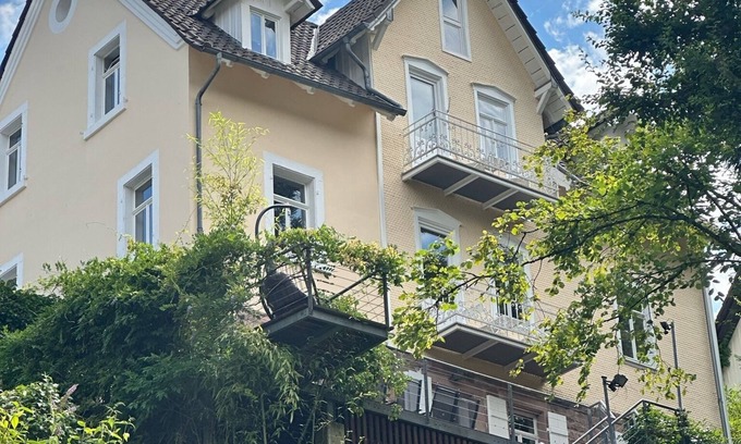 Bad Herrenalb Villa | Geräumige Villa mit Hochwertiger Ausstattung