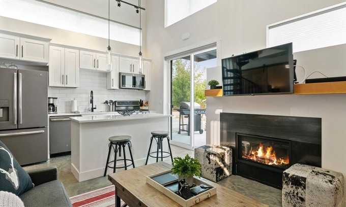Whitefish Condo | Get Away to Whitefish this Winter! Pet-friendly! Amazing Communal Amenities!
