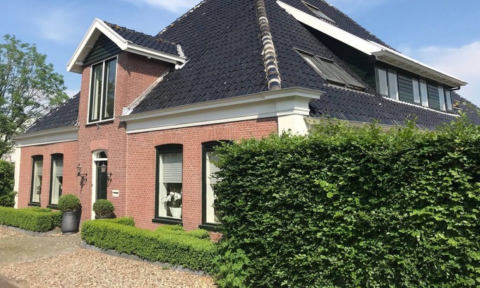 Uitgeest Apartment | Gezellig appartement dicht bij Amsterdam en surfstranden en het meer