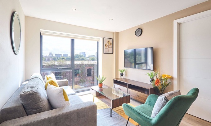 Liverpool Apartment | GG-Guest House