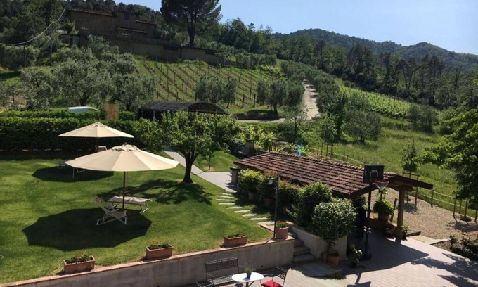 Cantagrillo Apartment | Giallone - Apartment with pool