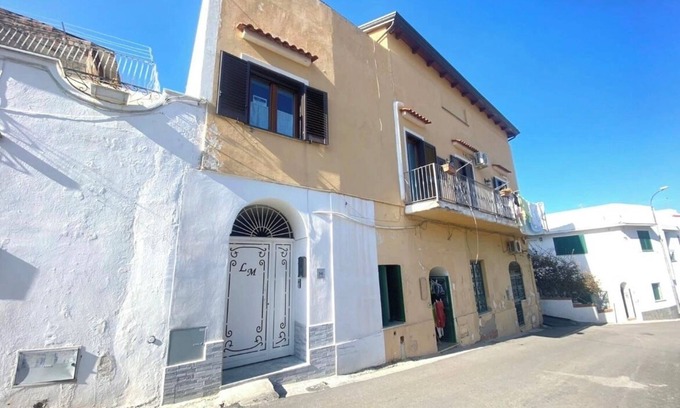 Casamicciola Terme House | Giamè House Ischia (Memi House)