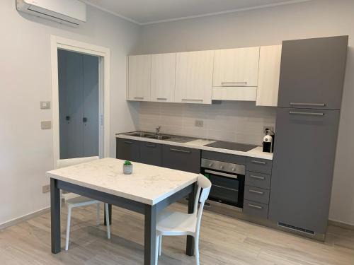 Madonna dell'Olmo Apartment | GioAndre