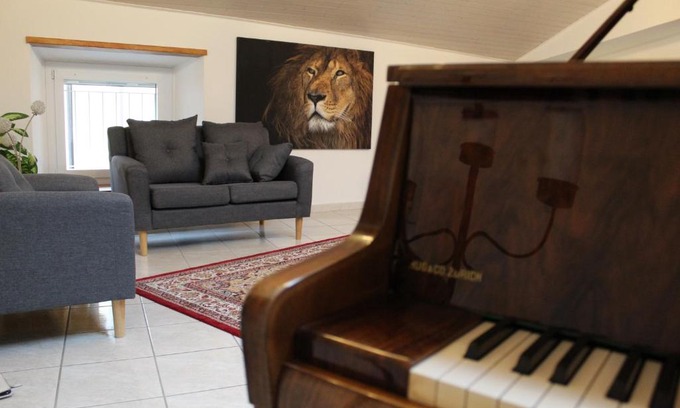 Novazzano Apartment | gioiAcasa