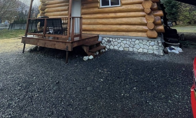 Alyeska Cabin | Girdwood Chalet with views of Alyeska