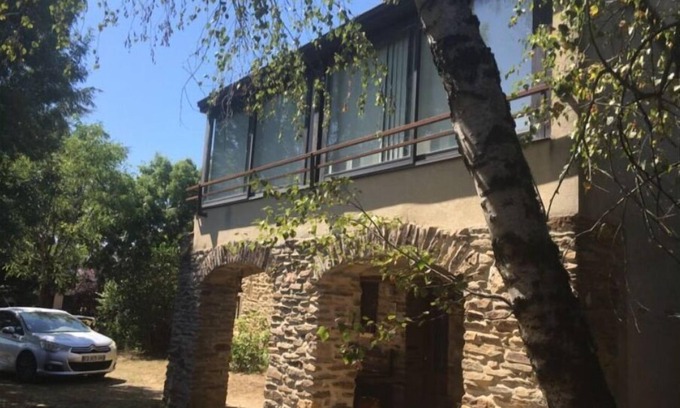 Quins House | Gite à la Campagne