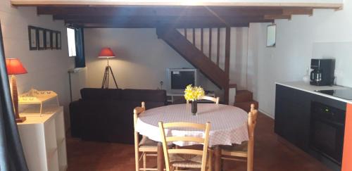 Bourbriac Bed & Breakfast | gite 2 ou 3 personnes - campagne