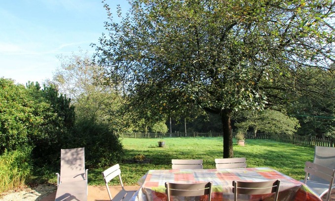 Le Parc Cottage | Gite Braffais, 2 bedrooms, 4 persons