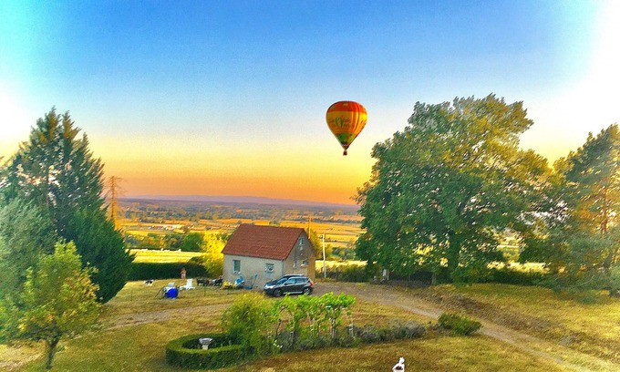 La Motte-Saint-Jean House | Gite Burgundy 71 near le PAL Basilique Cure thermale Rcea