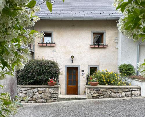 La Chapelle-du-Mont-du-Chat House | Gite, Close To Hautecombe Abbey, Lac du Bourget