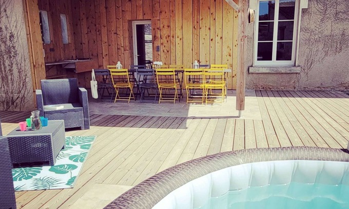 Antran Bed & Breakfast | Gite de Famille/d'amis Pour un Moment de Détente, de Calme et de Bonne Humeur