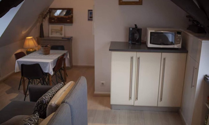 Bergues Apartment | Gîte Flandre, heart of Bergues