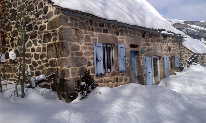 Lavigerie Cottage | Gite Lavigerie, 3 bedrooms, 6 persons