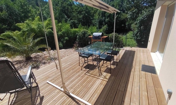 Montclar-sur-Gervanne House | Gite "Le Jardin de Pierrot" 26400 Montclar Sur Gervanne 14 Pers Avec Piscine
