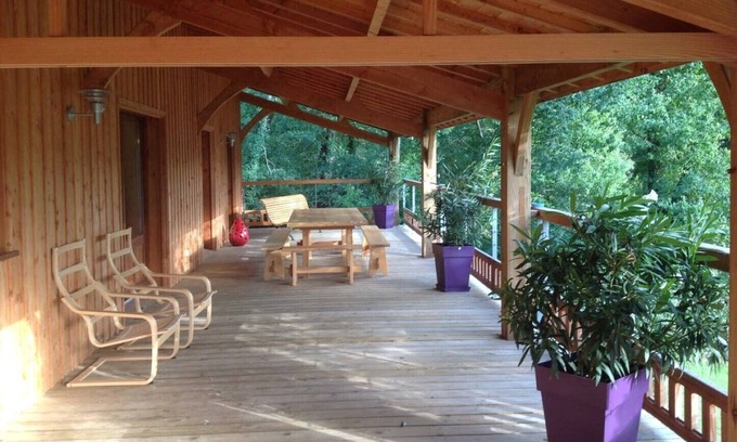 Les Artigues-de-Lussac House | GITE PLEASURE OF OAK 2