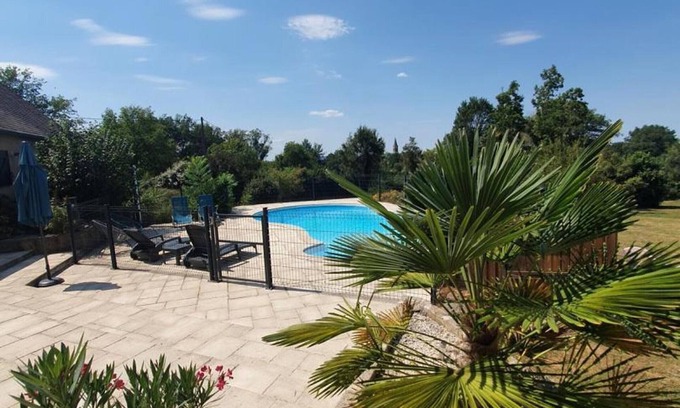 Saint-Aubin-le-Monial Cottage | Gite Saint-Aubin-le-Monial, 1 bedroom, 2 persons