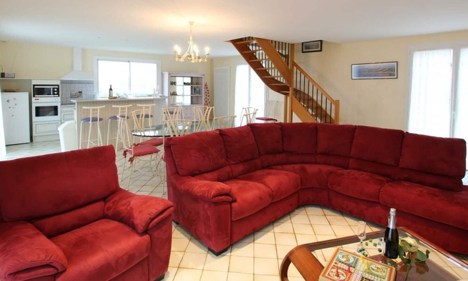 Lindbergh Plage Cottage | Gite Saint-Lô-d'Ourville, 4 bedrooms, 8 persons