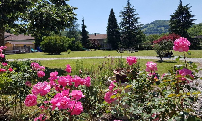 Izeaux House | Gites La Ferme 8 pers Heated swimming pool Hammam Jacuzzi Sauna