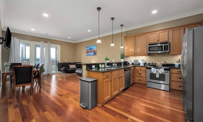 Murfreesboro Condo | Glamorous 1BR Condo 200ft to St. Thomas Hospital