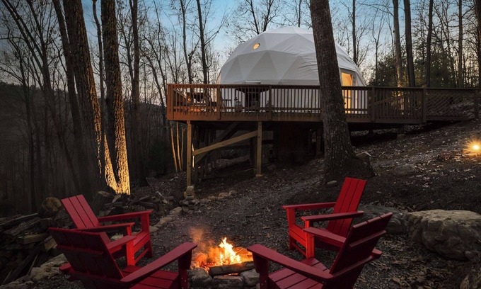 Wardensville Apartment | Glamping Dome w/Hot Tub, Fire Pit & River Access