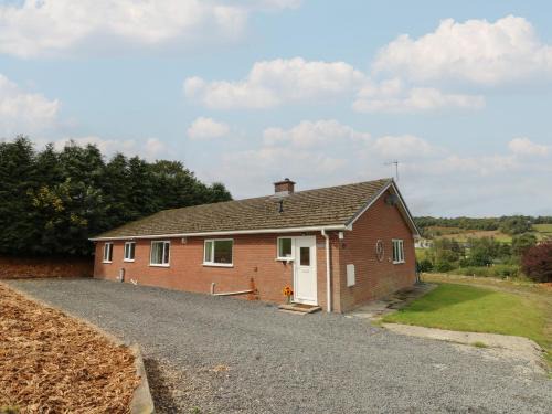 St Harmon House | Glanyrafon Bungalow