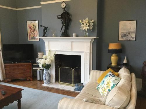 Walmer Bed & Breakfast | Glebe House