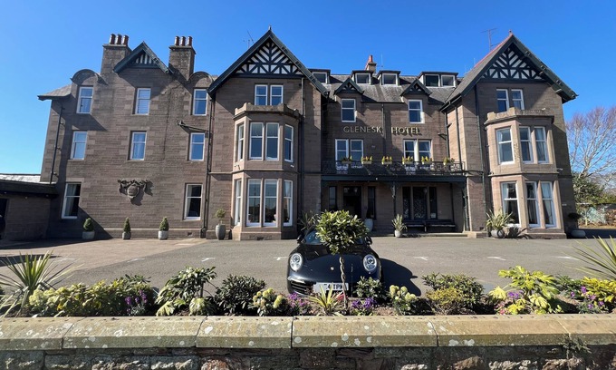 Edzell Hotel | Glenesk