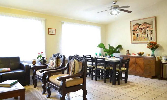 Zapopan Apartment | Glenside Condo