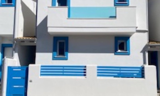 La Ciaccia House | Gloednieuw Huis met Zeezicht, Garage, Stijlvol Ingericht, Vlakbij de zee