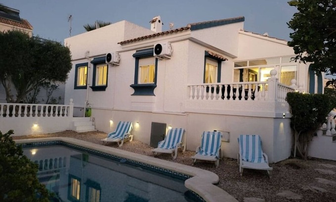 Mazarron Villa | Glorious 2 bed/private pool on Camposol, immaculately clean!