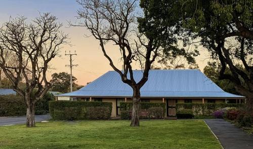 Tanunda Cabin | Goat Square House - Historic Row Cottages