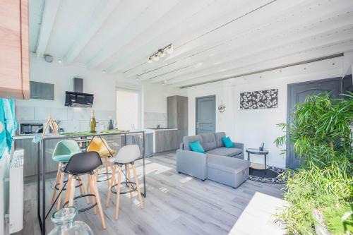 Golbey Apartment | Golbey Evasion avec Terrasse suspendue - Parking - Wifi
