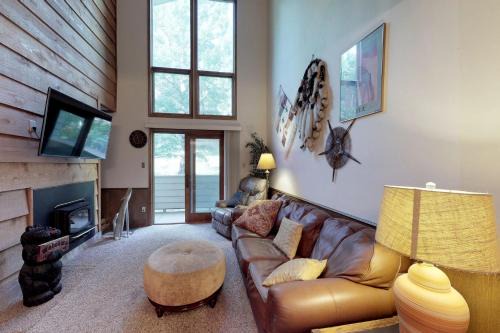 Angel Fire Apartment | Gold Creek 306