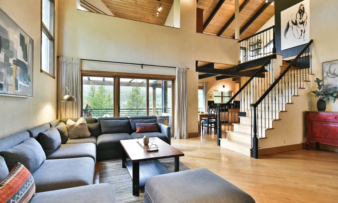Weisshorn House | Gold Flake Terrace Home: Mountain Views, Downtown