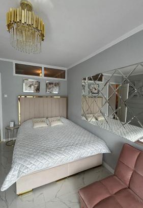 Sopot Apartment | Gold Glamour Apartment Sopot z dwoma sypialniami, duzy balkon