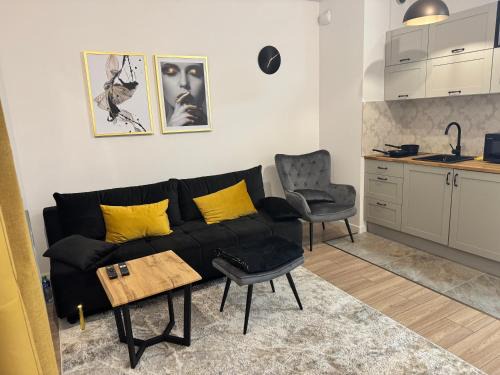 Nowa Praga Apartment | Golden Apartment