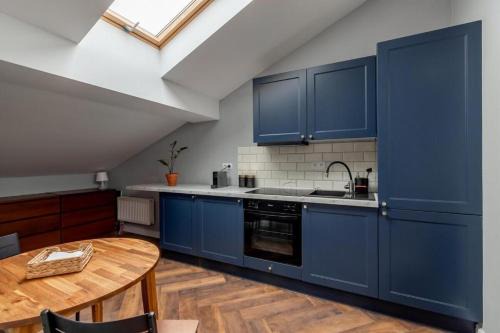 Praga Apartment | Golden Apartments Warsaw - Old Town - Marcinkowskiego #1