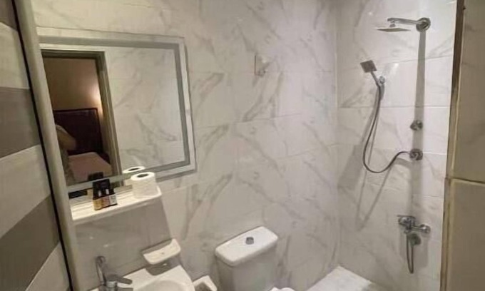 Muharam Bik Apartment | Golden Hoster Downtown 102