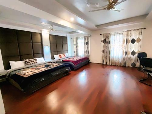 Brein Hotel | Golden Retreat