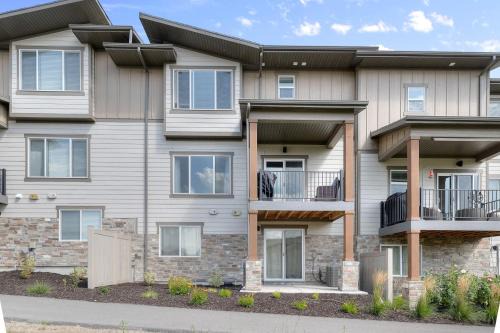 Park City House | Golden Sunsets in Majestic Peaks