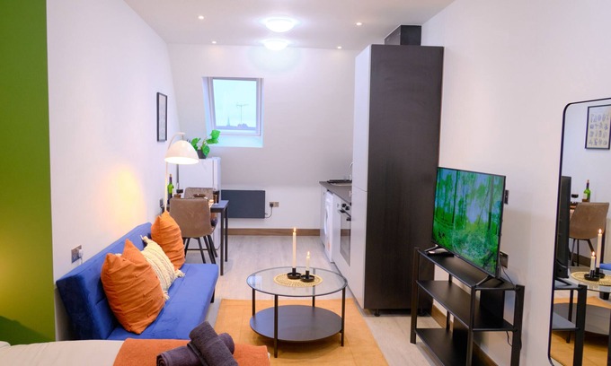 Golders Green Apartment | GoldersGreen Apartments by Sleepy - Unit 8