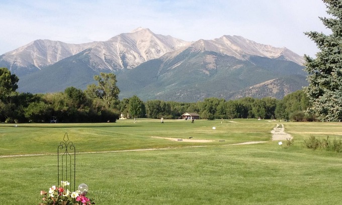 Buena Vista House | Golf Course with Creek and Bridge 3 Bed 2 Bath