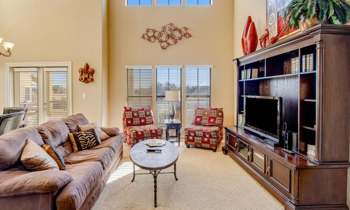 New Braunfels Apartment | Golfer's Paradise